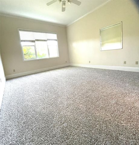 28 Waters Edge Street, Conroe, TX 77356