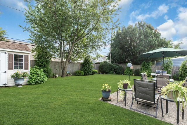 42 Dock Lane, Wantagh, NY 11793