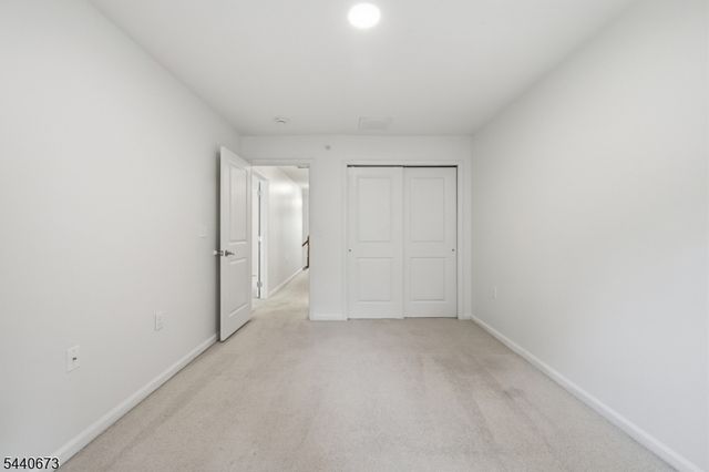 404 Waterview Ct 404, Hanover Twp., NJ 07927
