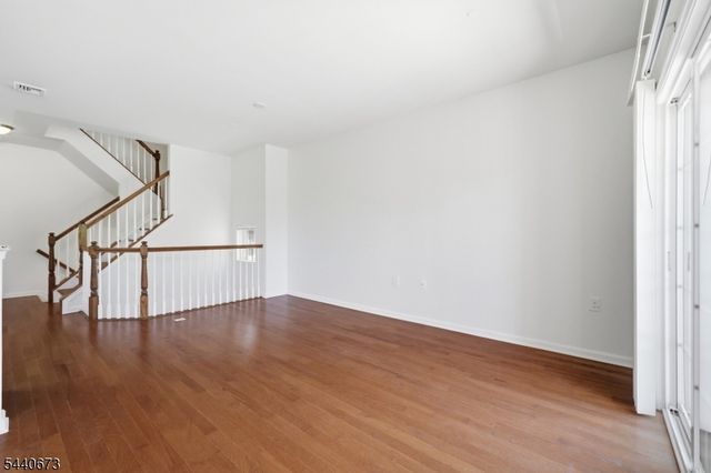 404 Waterview Ct 404, Hanover Twp., NJ 07927