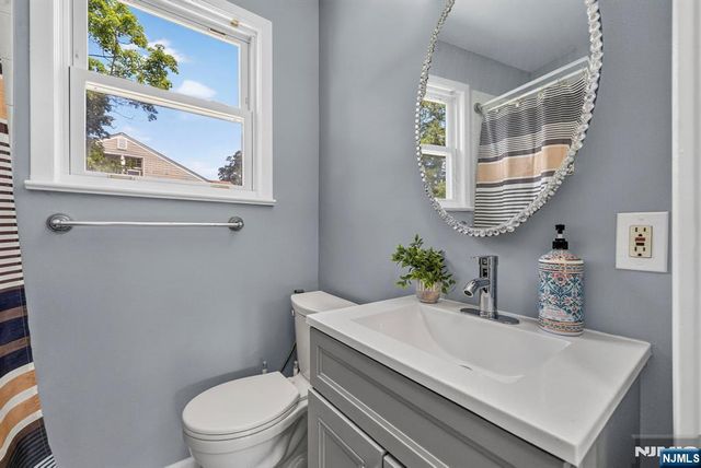 188 Lafayette Avenue, New Milford, NJ 07646