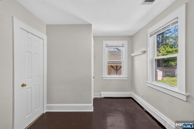 188 Lafayette Avenue, New Milford, NJ 07646