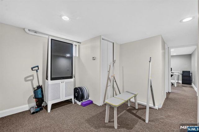 188 Lafayette Avenue, New Milford, NJ 07646