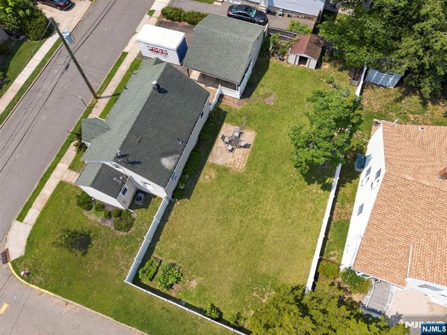 188 Lafayette Avenue, New Milford, NJ 07646