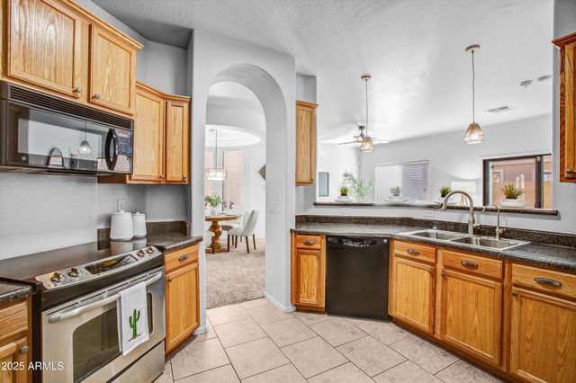 2565 S SIGNAL BUTTE Road 19, Mesa, AZ 85209