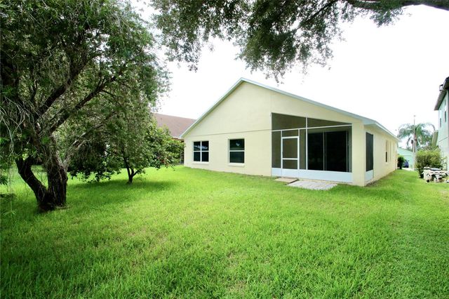 1207 GREENLEY AVENUE, Groveland, FL 34736