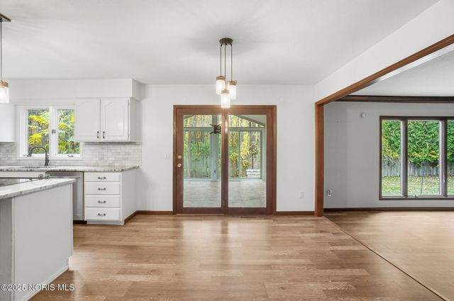 7335 Friarton Circle, Toledo, OH 43617