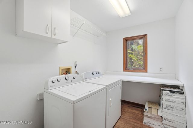 7335 Friarton Circle, Toledo, OH 43617