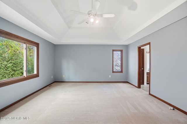 7335 Friarton Circle, Toledo, OH 43617