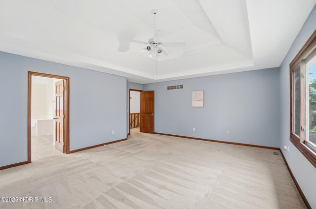 7335 Friarton Circle, Toledo, OH 43617