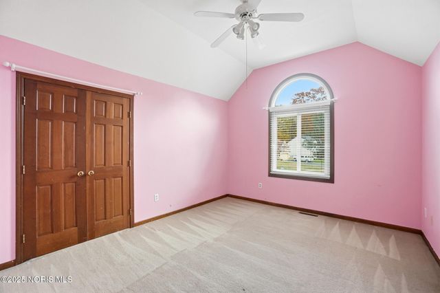 7335 Friarton Circle, Toledo, OH 43617