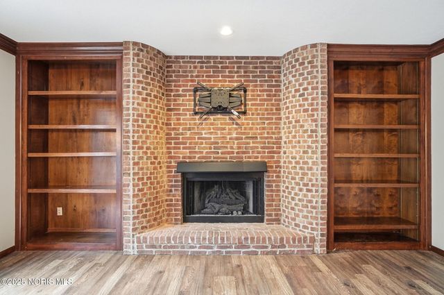 7335 Friarton Circle, Toledo, OH 43617