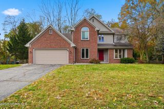 7335 Friarton Circle, Toledo, OH 43617