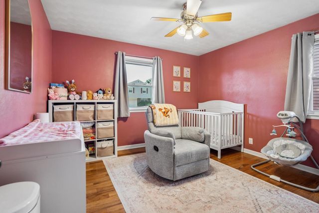 3236 W Dover Court, Davenport, IA 52804