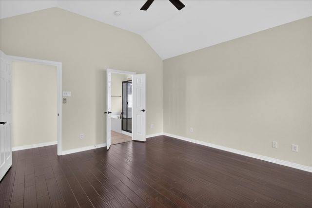 2644 Coral Cove Drive, Grand Prairie, TX 75054