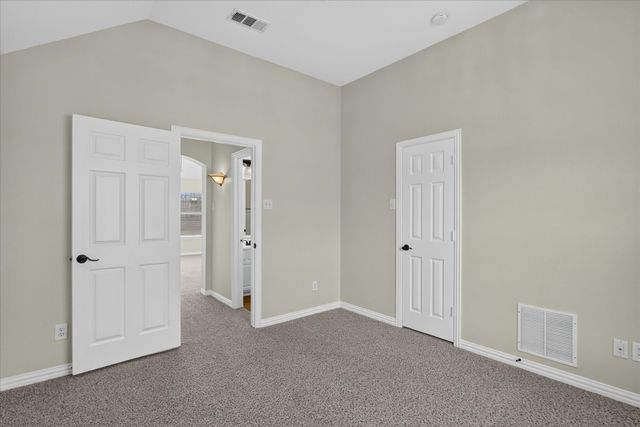2644 Coral Cove Drive, Grand Prairie, TX 75054