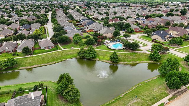 2644 Coral Cove Drive, Grand Prairie, TX 75054