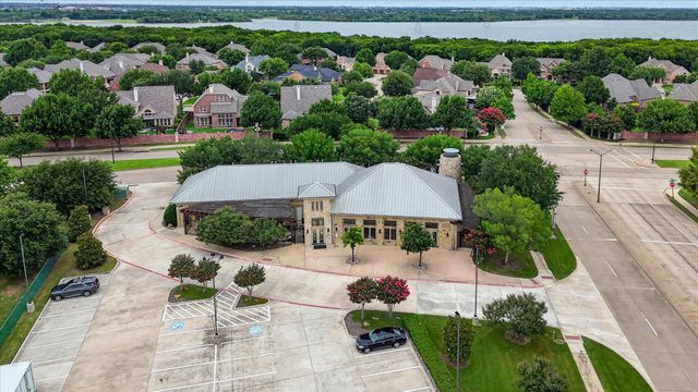 2644 Coral Cove Drive, Grand Prairie, TX 75054