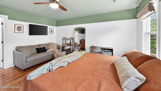 506 Cedarhurst Road, Greenville, NC 27834