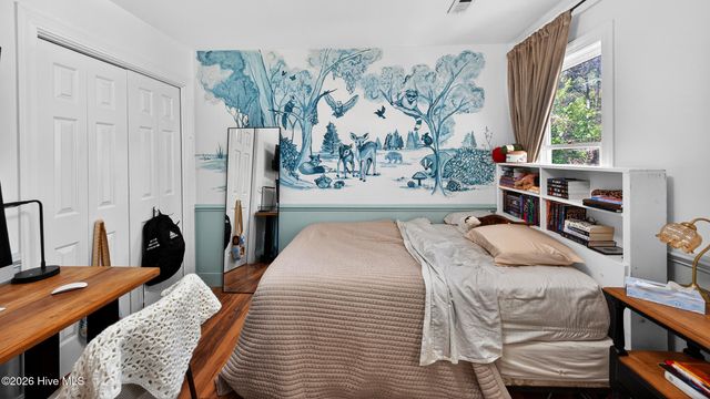 506 Cedarhurst Road, Greenville, NC 27834