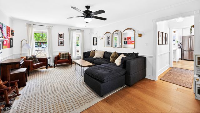 506 Cedarhurst Road, Greenville, NC 27834