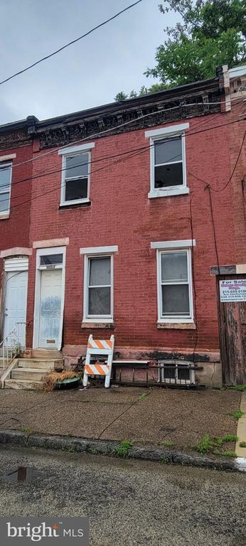 1035 W NEVADA ST, Philadelphia, PA 19133
