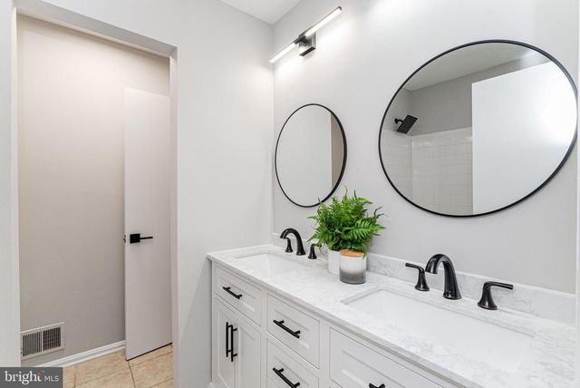 3604 FELMORE CT, Woodbridge, VA 22193