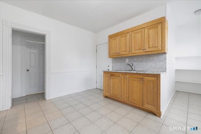 52-54 Hanover Street 1, Bridgeport, CT 06604