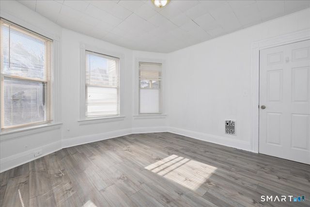 52-54 Hanover Street 1, Bridgeport, CT 06604