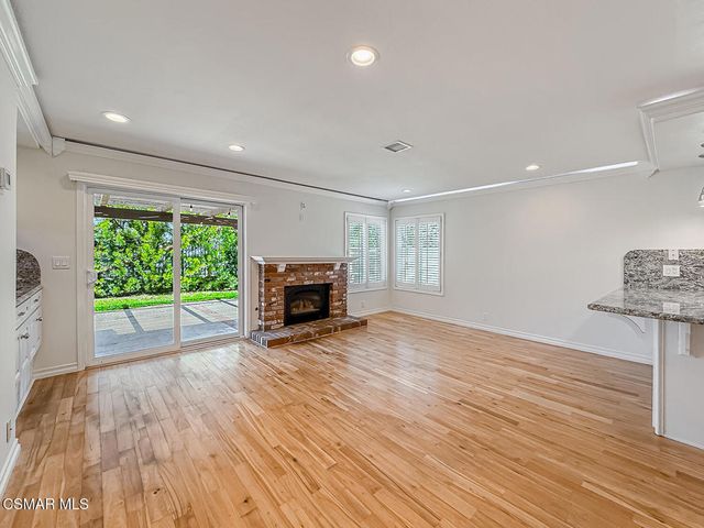 1761 Rivendell Circle, Newbury Park, CA 91320