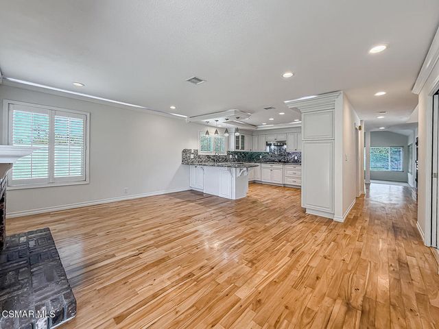 1761 Rivendell Circle, Newbury Park, CA 91320