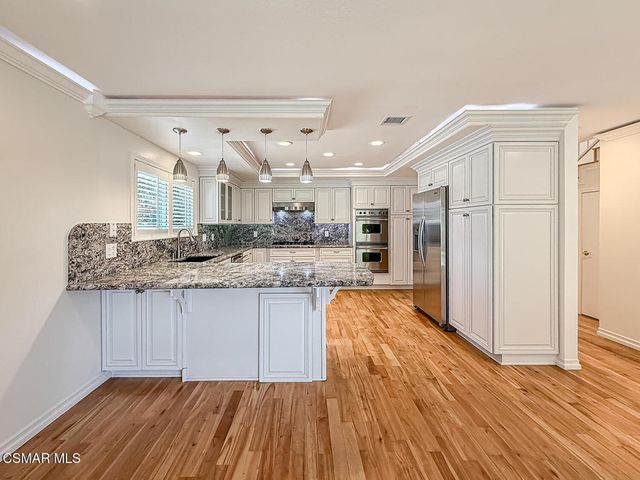 1761 Rivendell Circle, Newbury Park, CA 91320
