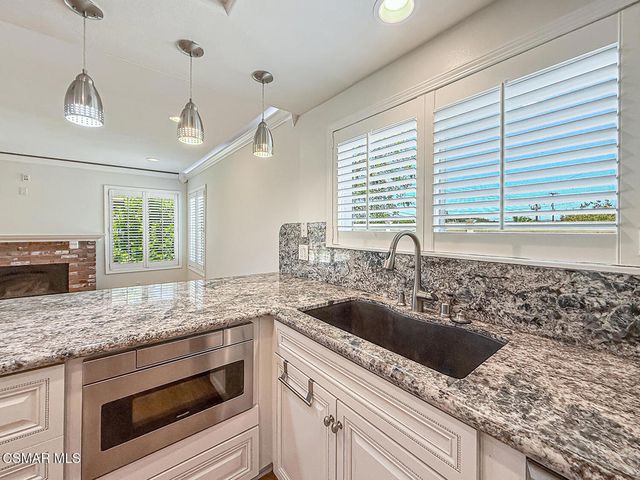 1761 Rivendell Circle, Newbury Park, CA 91320