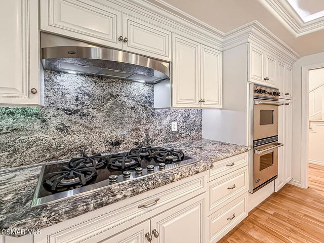 1761 Rivendell Circle, Newbury Park, CA 91320