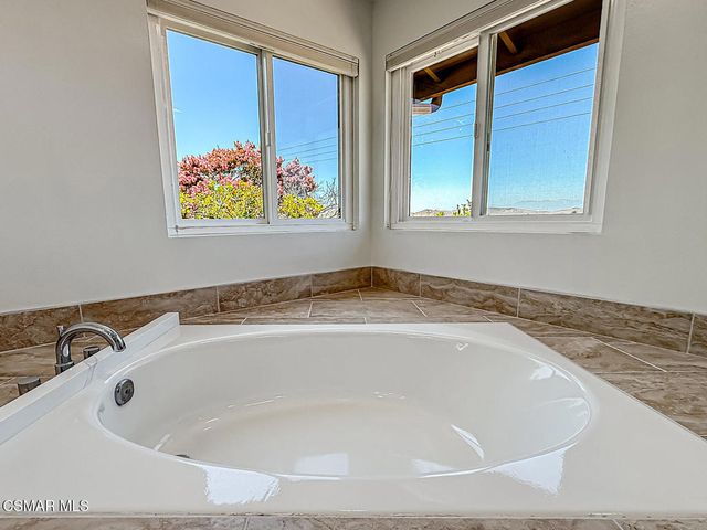 1761 Rivendell Circle, Newbury Park, CA 91320