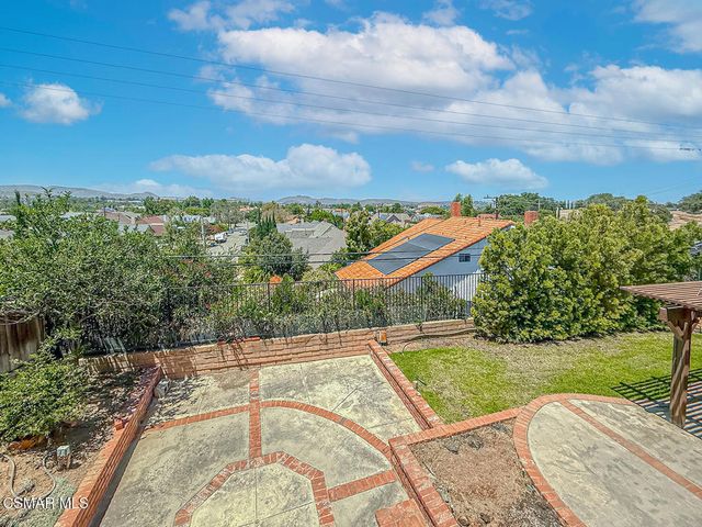 1761 Rivendell Circle, Newbury Park, CA 91320