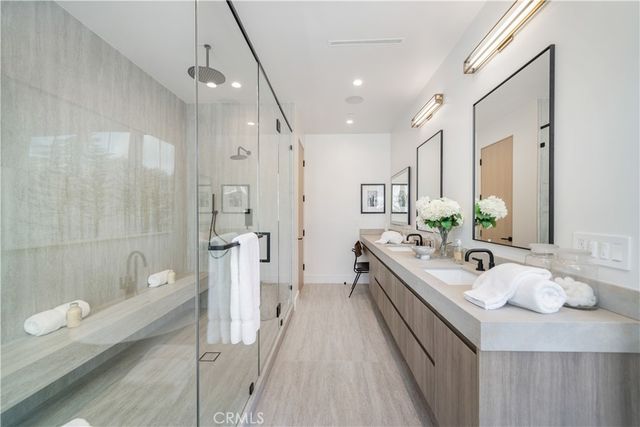 12207 Valleyheart Drive, Studio City, CA 91604