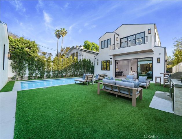 12207 Valleyheart Drive, Studio City, CA 91604