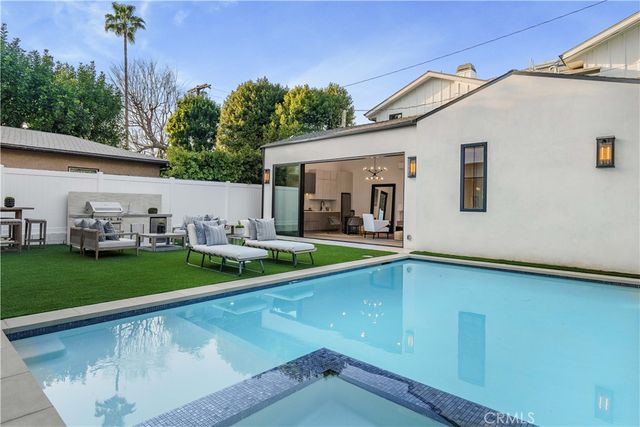 12207 Valleyheart Drive, Studio City, CA 91604
