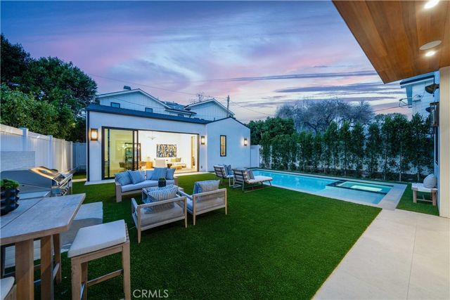 12207 Valleyheart Drive, Studio City, CA 91604