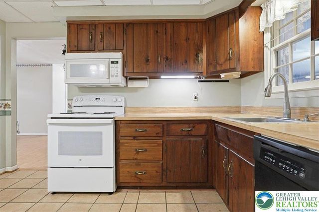 422 Erie Road, Richland Twp, PA 18951