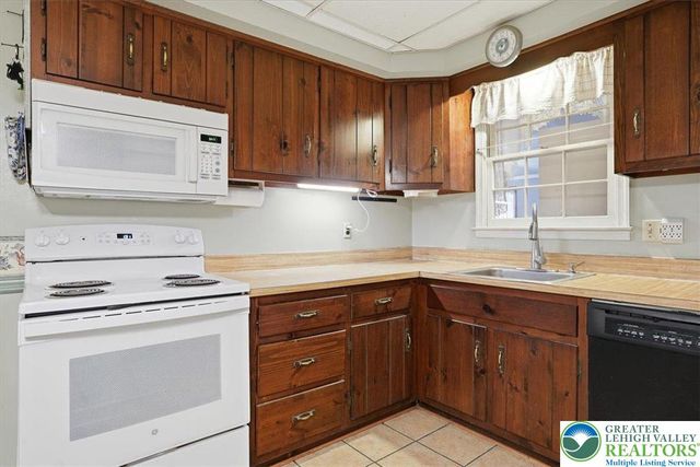 422 Erie Road, Richland Twp, PA 18951