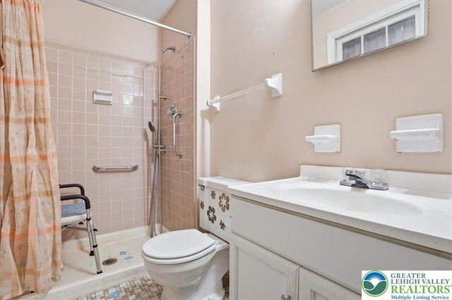 422 Erie Road, Richland Twp, PA 18951