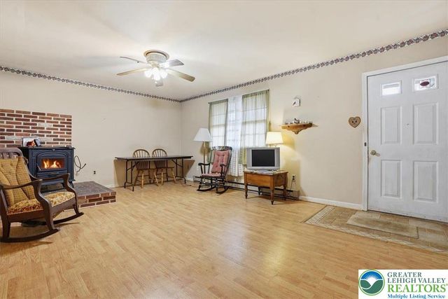 422 Erie Road, Richland Twp, PA 18951