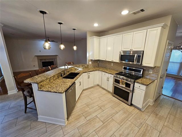 11640 Vista Forest Drive, Alpharetta, GA 30005