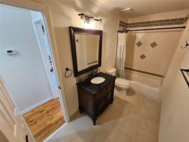 11640 Vista Forest Drive, Alpharetta, GA 30005