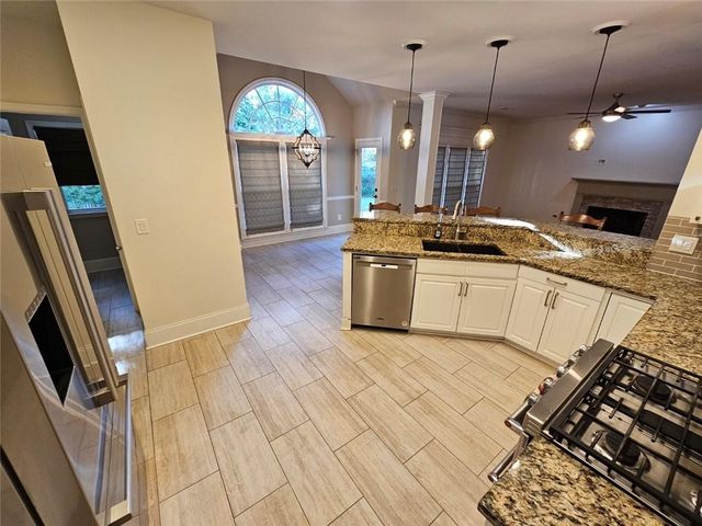 11640 Vista Forest Drive, Alpharetta, GA 30005