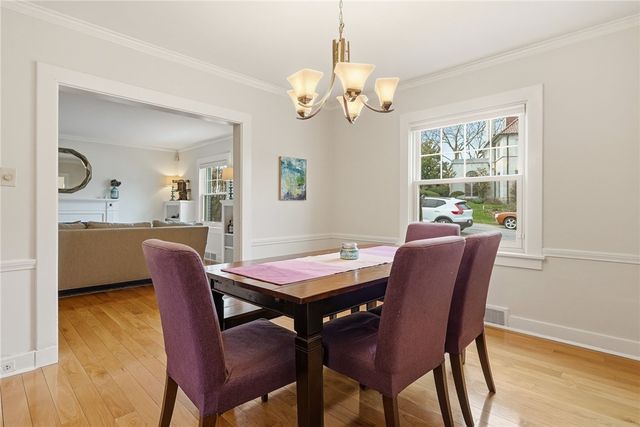 1345 Murdoch Rd, Squirrel Hill, PA 15217