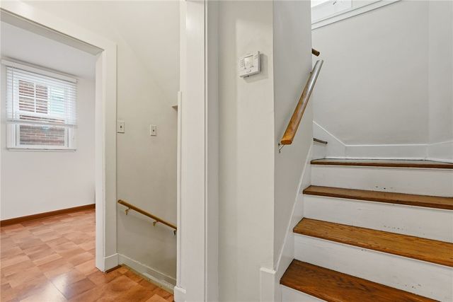 1345 Murdoch Rd, Squirrel Hill, PA 15217