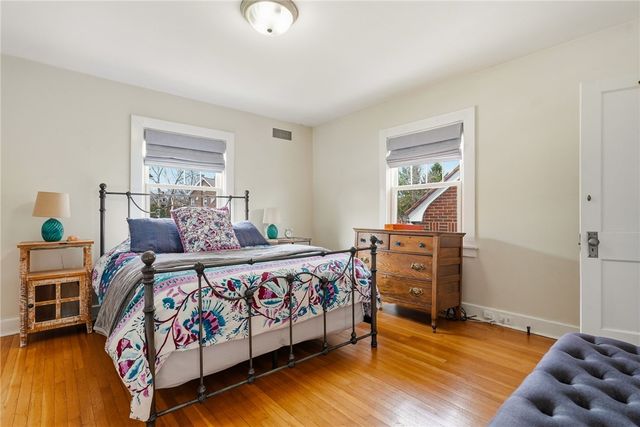 1345 Murdoch Rd, Squirrel Hill, PA 15217